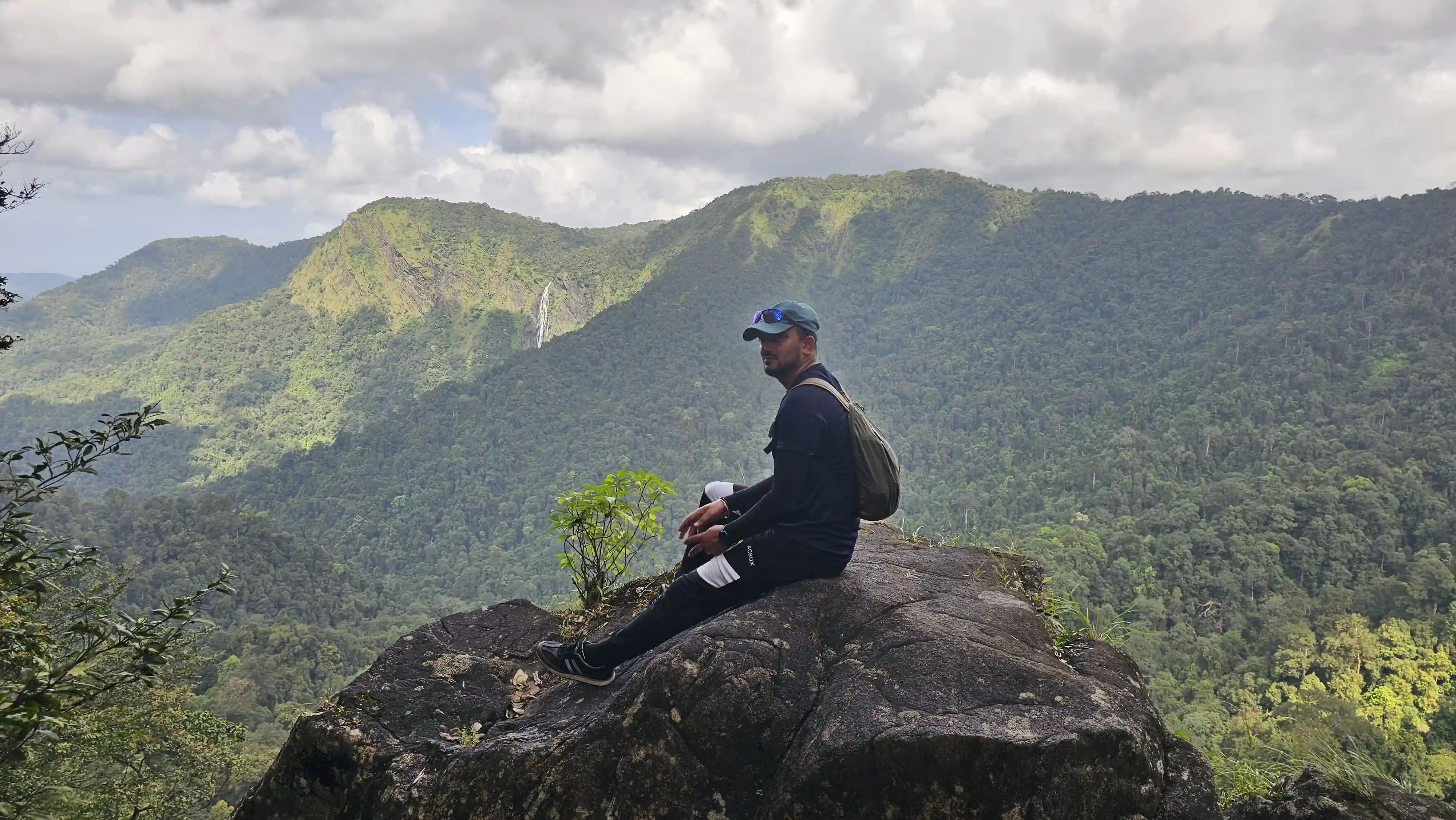 Gallery image 3 for Narsimha Parvatha Circuit Trek (Mallandur - kigga)