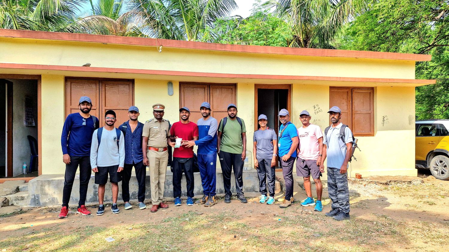 Kaveri River Bank Trek โ Biligundlu - Image 1
