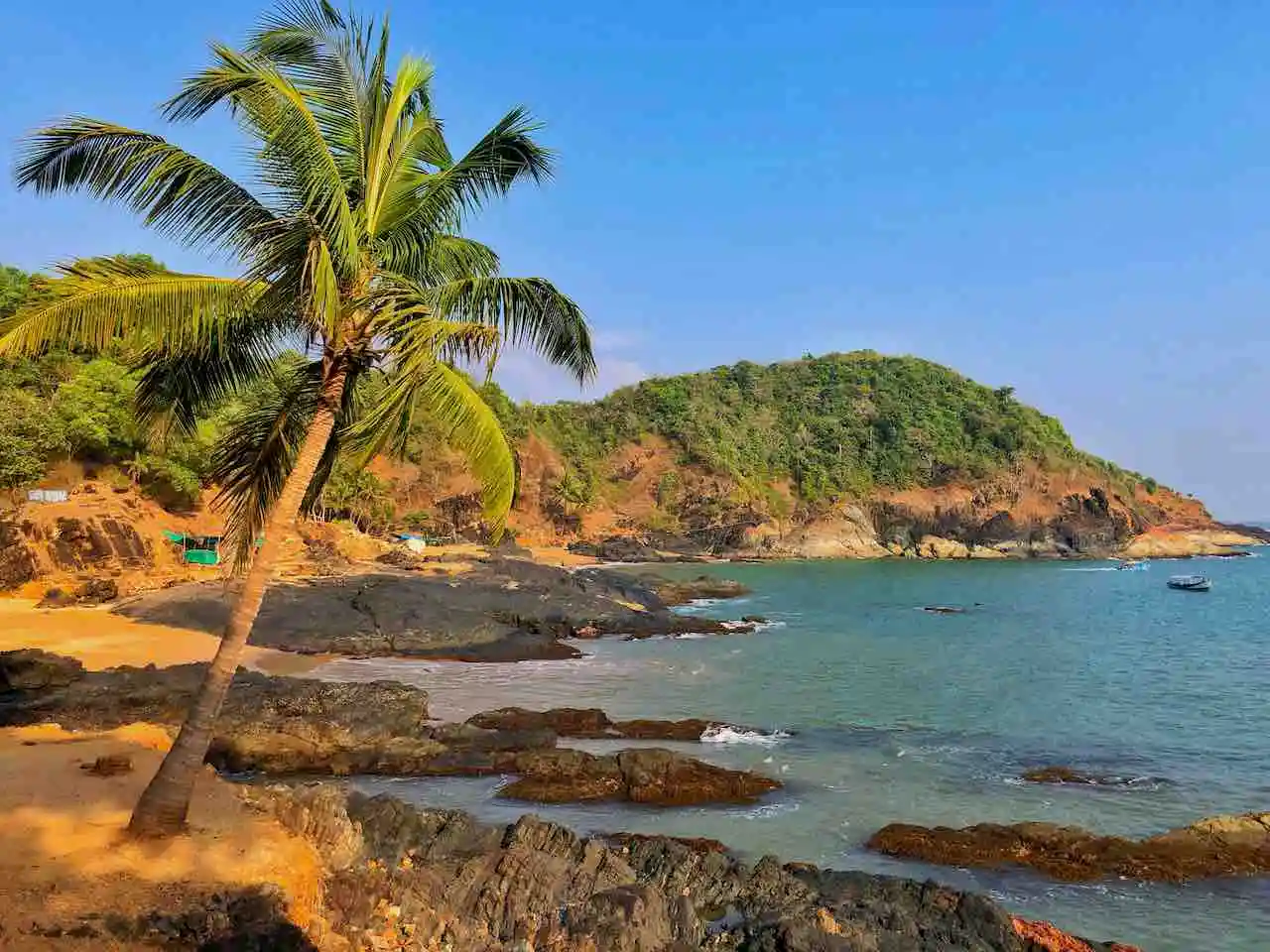 Gokarna Beach Trek & Murudeshwar Trip from Bangalore | Camping & Backwaters