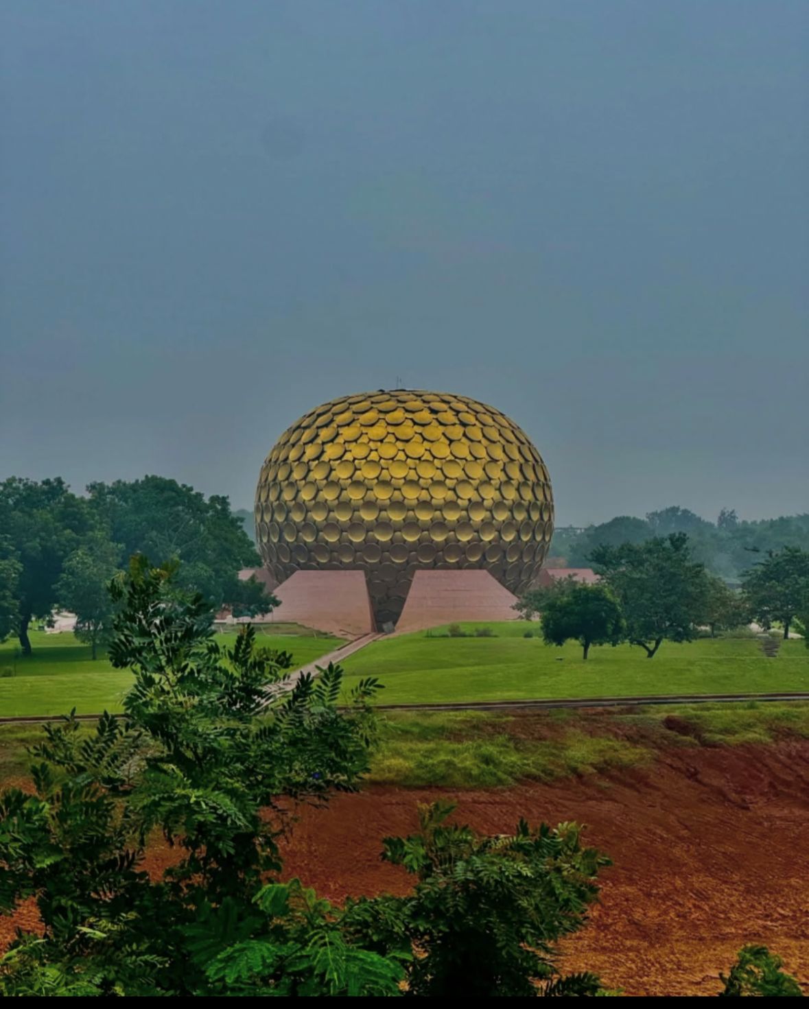 Pondicherry Weekend Trip from Bangalore โ French Quarter, Beaches & Auroville - Image 1